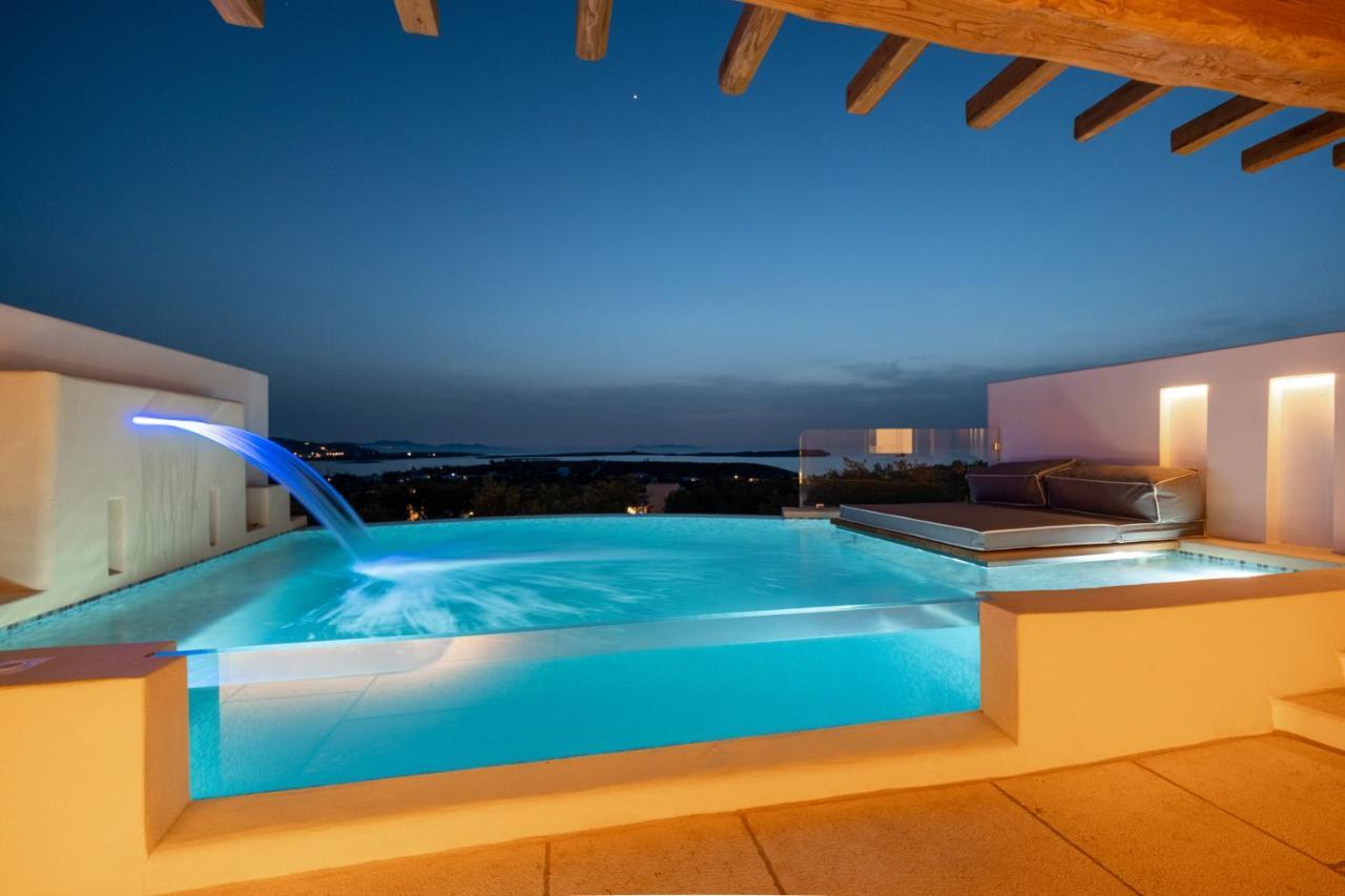 Utopia Suites By Anna Platanou Αγία Ειρήνη Πάρου Εξωτερικό φωτογραφία