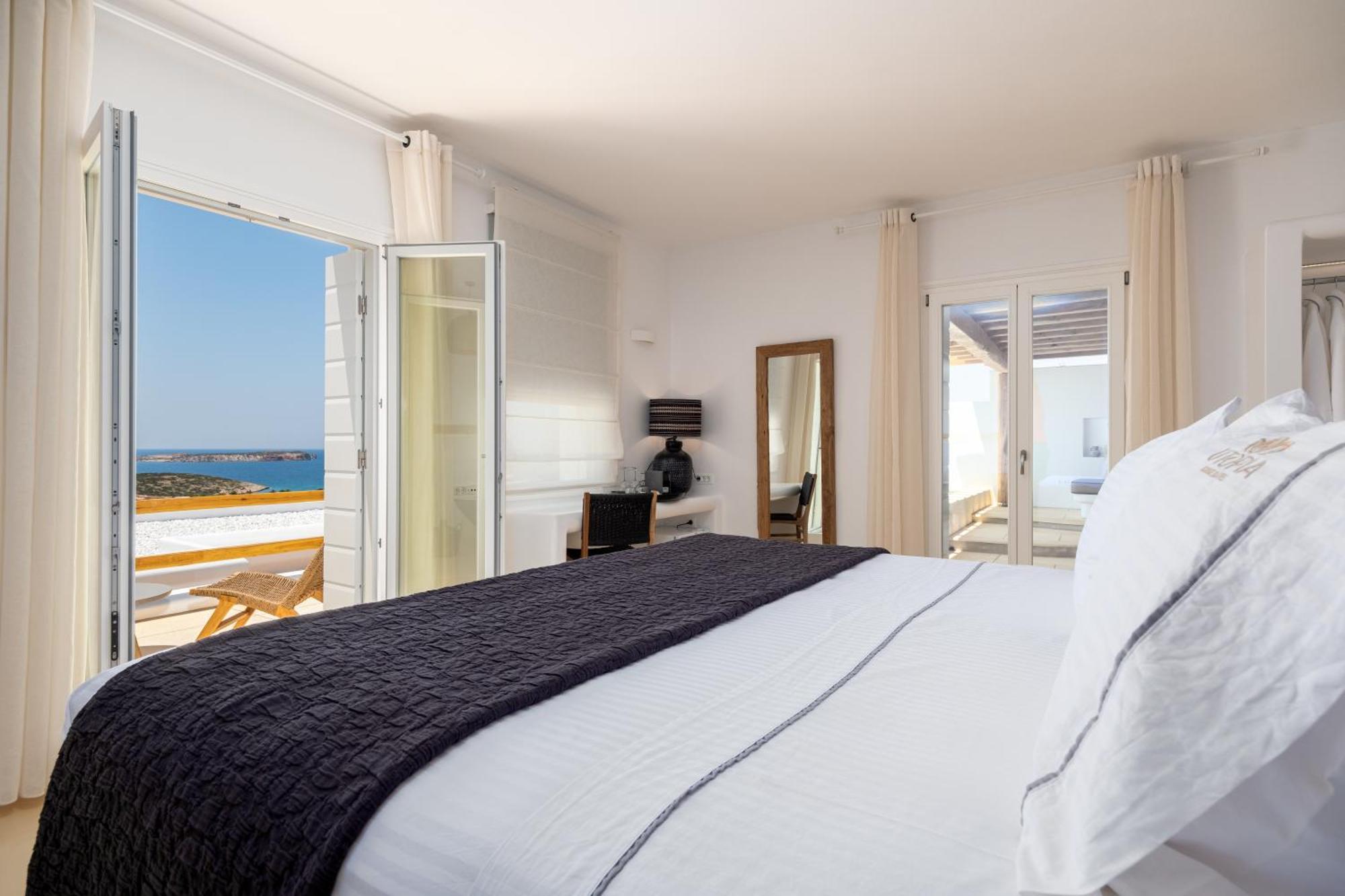 Utopia Suites By Anna Platanou Αγία Ειρήνη Πάρου Εξωτερικό φωτογραφία