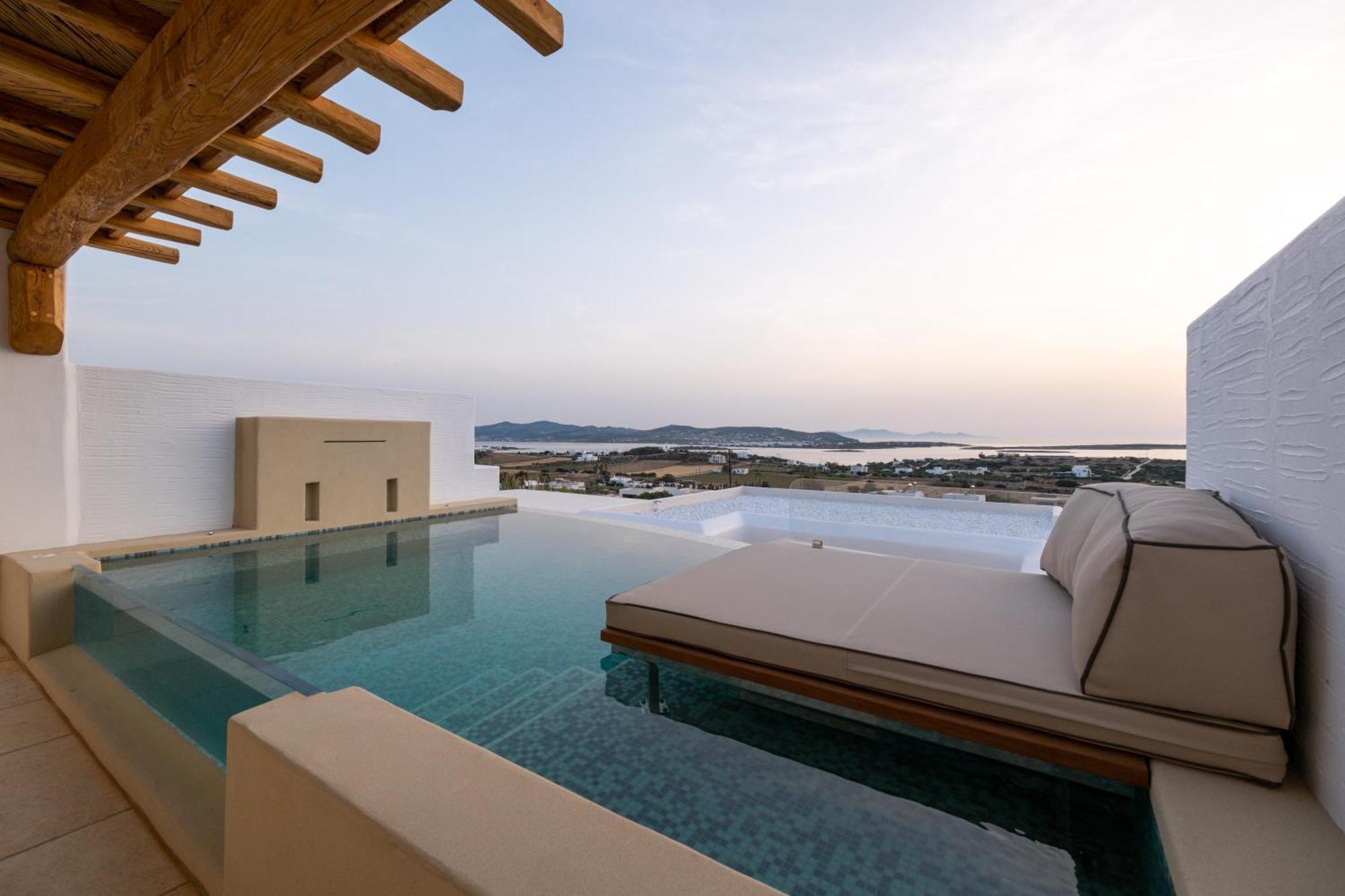 Utopia Suites By Anna Platanou Αγία Ειρήνη Πάρου Εξωτερικό φωτογραφία